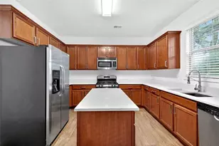 2517 Kolb Manor Cir SW, Marietta, GA 30008 - Photo 7