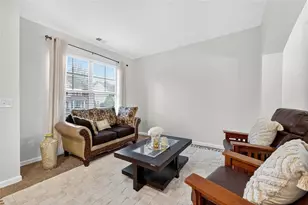 2517 Kolb Manor Cir SW, Marietta, GA 30008 - Photo 5