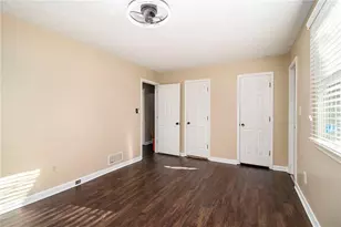 210 Groveland Dr, Peachtree City, GA 30269 - Photo 19