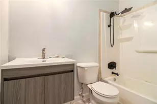 210 Groveland Dr, Peachtree City, GA 30269 - Photo 13