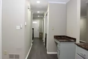 105 Glen Acres Ct, Decatur, GA 30035 - Photo 9