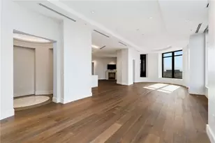 3376 Peachtree Rd NE, Atlanta, GA 30326 - Photo 3