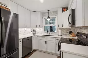 162 Elysian Way NW, Atlanta, GA 30327 - Photo 3