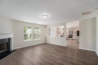 3015 Whittier Way #3015, Cumming, GA 30040 - Photo 5