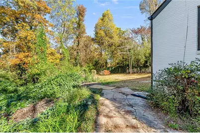 2502 E Tupelo Street SE, Atlanta, GA 30317 - Photo 31