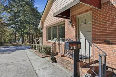 6558 Lanier Islands Parkway, Buford, GA 30518 - Photo 9