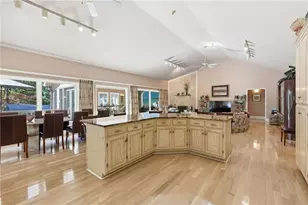 6558 Lanier Islands Pkwy, Buford, GA 30518 - Photo 31