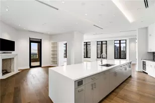 3376 Peachtree Rd NE, Atlanta, GA 30326 - Photo 13