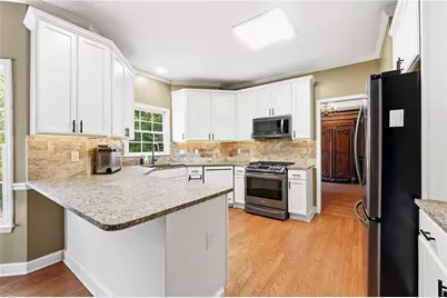 1885 Spring Rose Glen, Lawrenceville, GA 30043 - Photo 9