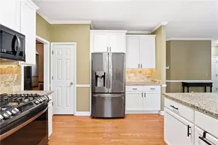 1885 Spring Rose Glen, Lawrenceville, GA 30043 - Photo 11