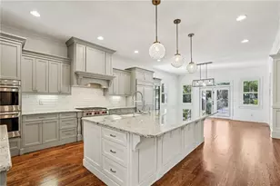 2628 Dogwood Terrace NE, Brookhaven, GA 30319 - Photo 9