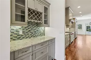 2628 Dogwood Terrace NE, Brookhaven, GA 30319 - Photo 13