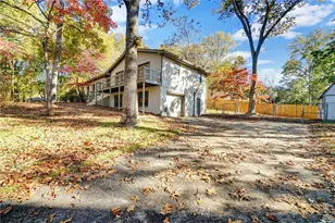 5384 Blackhawk Dr, Acworth, GA 30102 - Photo 3