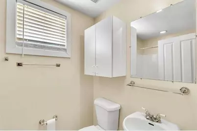 209 E Duffy Street #A, Savannah, GA 31401 - Photo 11