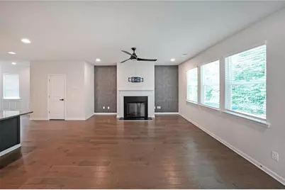 4450 Richmond Court, Stone Mountain, GA 30083 - Photo 7