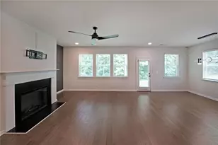 4450 Richmond Ct, Stone Mountain, GA 30083 - Photo 5