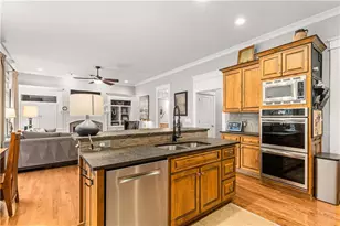 280 Sutherland Pl NE, Atlanta, GA 30307 - Photo 19