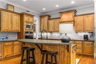 280 Sutherland Pl NE, Atlanta, GA 30307 - Photo 17