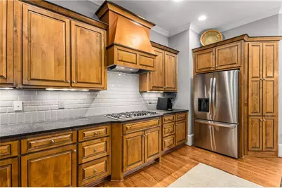 280 Sutherland Place NE, Atlanta, GA 30307 - Photo 13