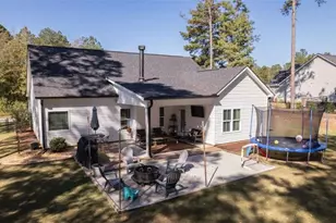 659 Park Pine Cir, Grantville, GA 30220 - Photo 23