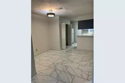 498 Prince Of Wales, Stone Mountain, GA 30083 - Photo 7