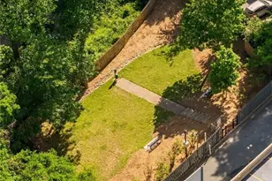 2479 Peachtree Street NE, Atlanta, GA 30305 - Photo 51