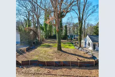 1397 Graymont Drive SW, Atlanta, GA 30310 - Photo 3