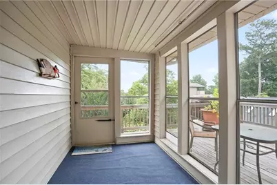 6381 Lakeview Drive, Buford, GA 30518 - Photo 21