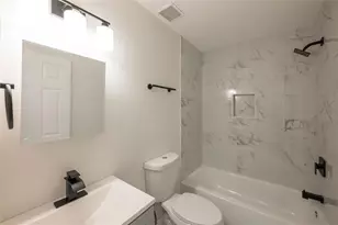 2027 Lois Pl NW, Atlanta, GA 30318 - Photo 17