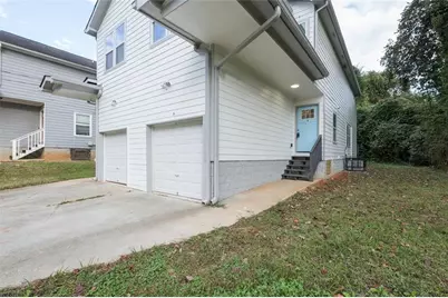 2027 Lois Place NW #Unit B, Atlanta, GA 30318 - Photo 3