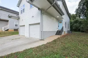 2027 Lois Pl NW, Atlanta, GA 30318 - Photo 3