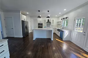 398 Dunleven Manor Walk, Lawrenceville, GA 30043 - Photo 11