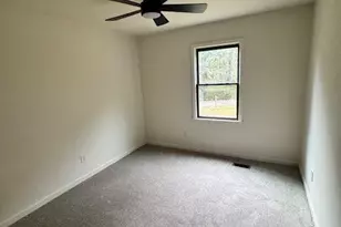 42 Church Ln, Whitesburg, GA 30185 - Photo 5