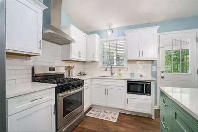 3012 Dempsey Place, Lawrenceville, GA 30044 - Photo 9