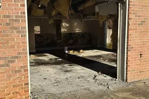 5384 Durham View Ct NW, Lilburn, GA 30047 - Photo 7