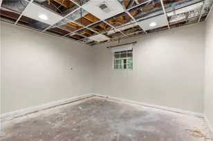 545 Longleaf Dr, Roswell, GA 30075 - Photo 33