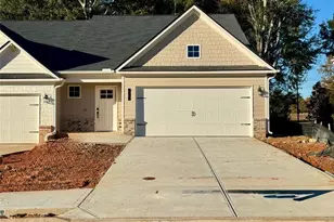 16 Silver Leaf Ln, Dawsonville, GA 30534 - Photo 1