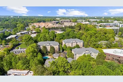 2103 Stratford Commons, Decatur, GA 30033 - Photo 31