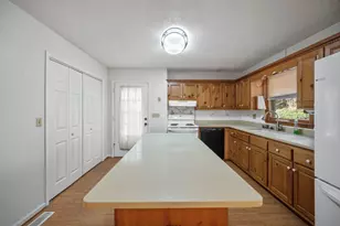 125 Honeydew Dr, Canton, GA 30114 - Photo 7