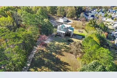 6435 Looper Lake Drive, Flowery Branch, GA 30542 - Photo 45