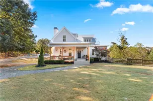 6435 Looper Lake Dr, Flowery Branch, GA 30542 - Photo 1