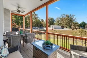 6435 Looper Lake Dr, Flowery Branch, GA 30542 - Photo 25