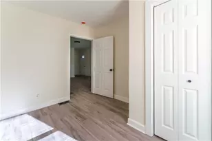 1365 Campbellton Rd SW, Atlanta, GA 30310 - Photo 11