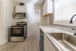 1365 Campbellton Rd SW, Atlanta, GA 30310 - Photo 19