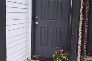 221 Semel Cir NW, Atlanta, GA 30309 - Photo 1