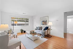 449 Clairemont Ave, Decatur, GA 30030 - Photo 3