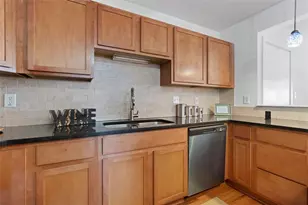 449 Clairemont Ave, Decatur, GA 30030 - Photo 13