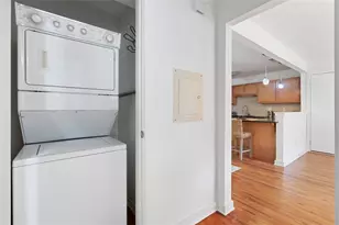 449 Clairemont Ave, Decatur, GA 30030 - Photo 19