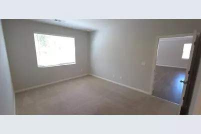 6809 Scarlet Oak Way, Flowery Branch, GA 30542 - Photo 9