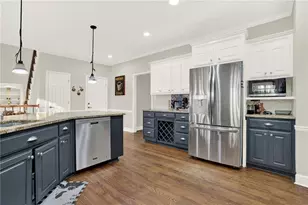 559 Fairway Dr, Woodstock, GA 30189 - Photo 7